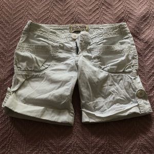 Super cute white shorts size 0